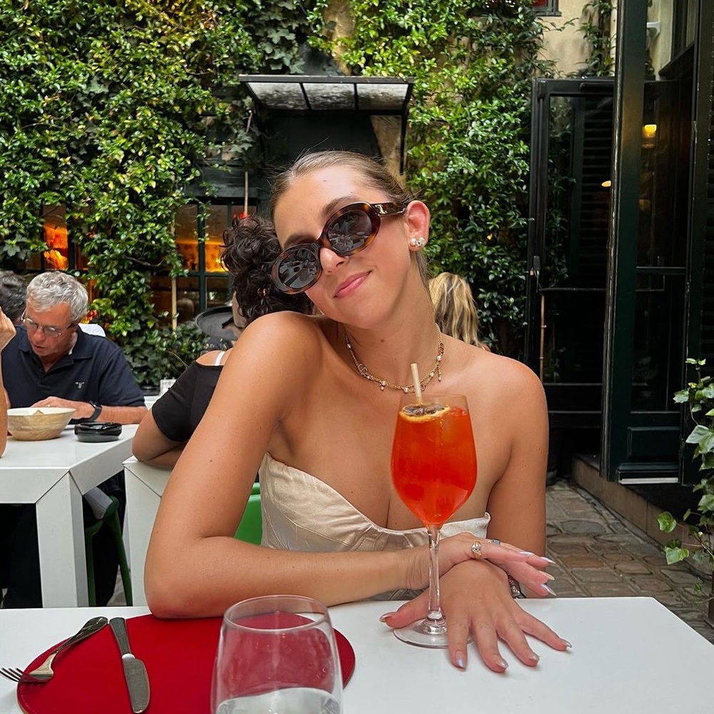 Meet your Posher, Arielle